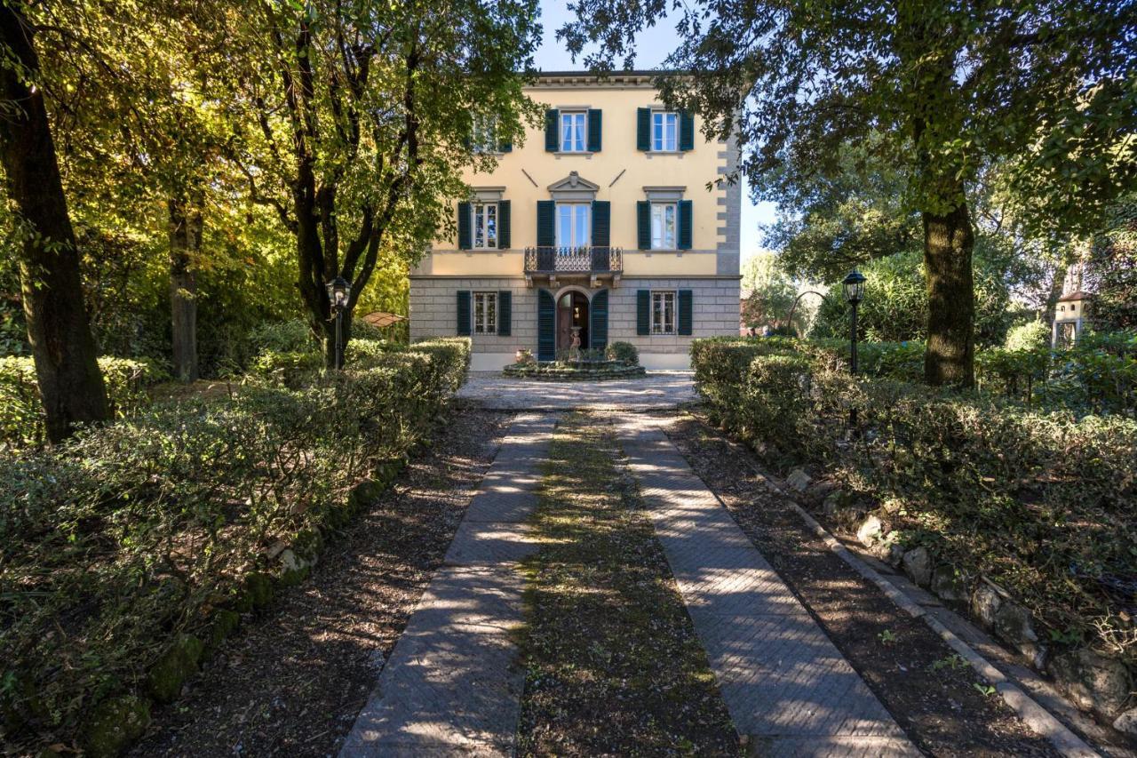 Villa Ines Charme Near Lucca Altopascio Bagian luar foto