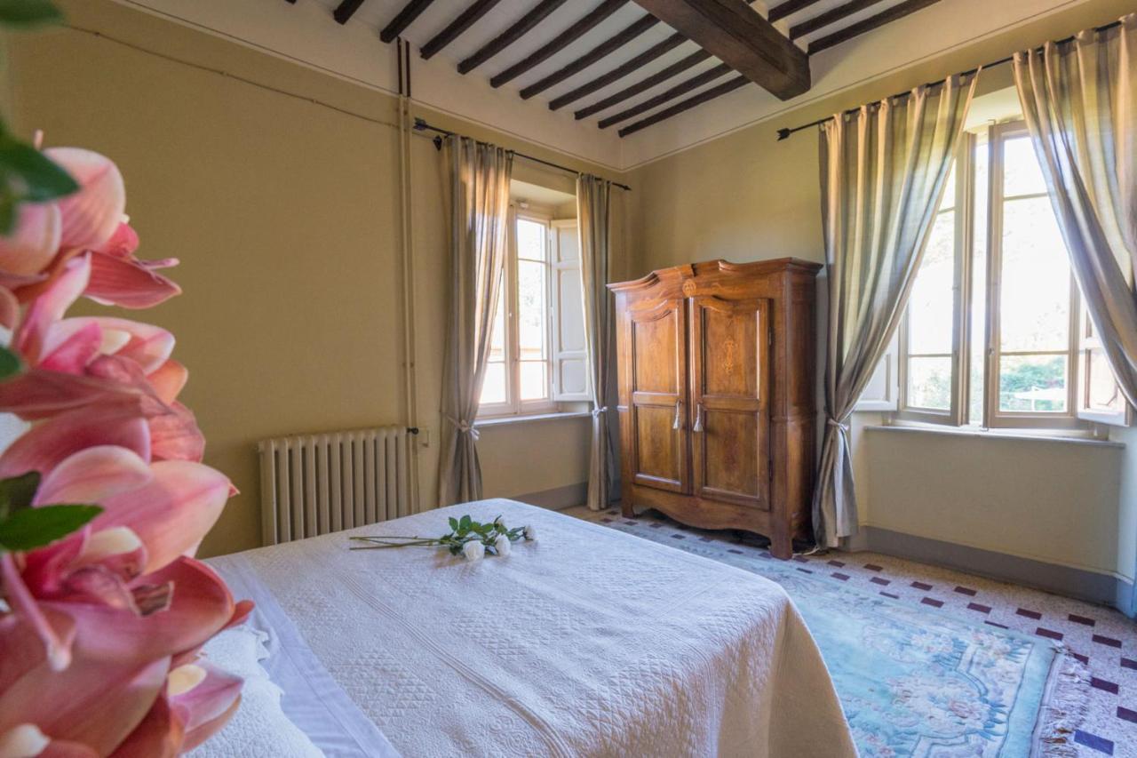 Villa Ines Charme Near Lucca Altopascio Bagian luar foto