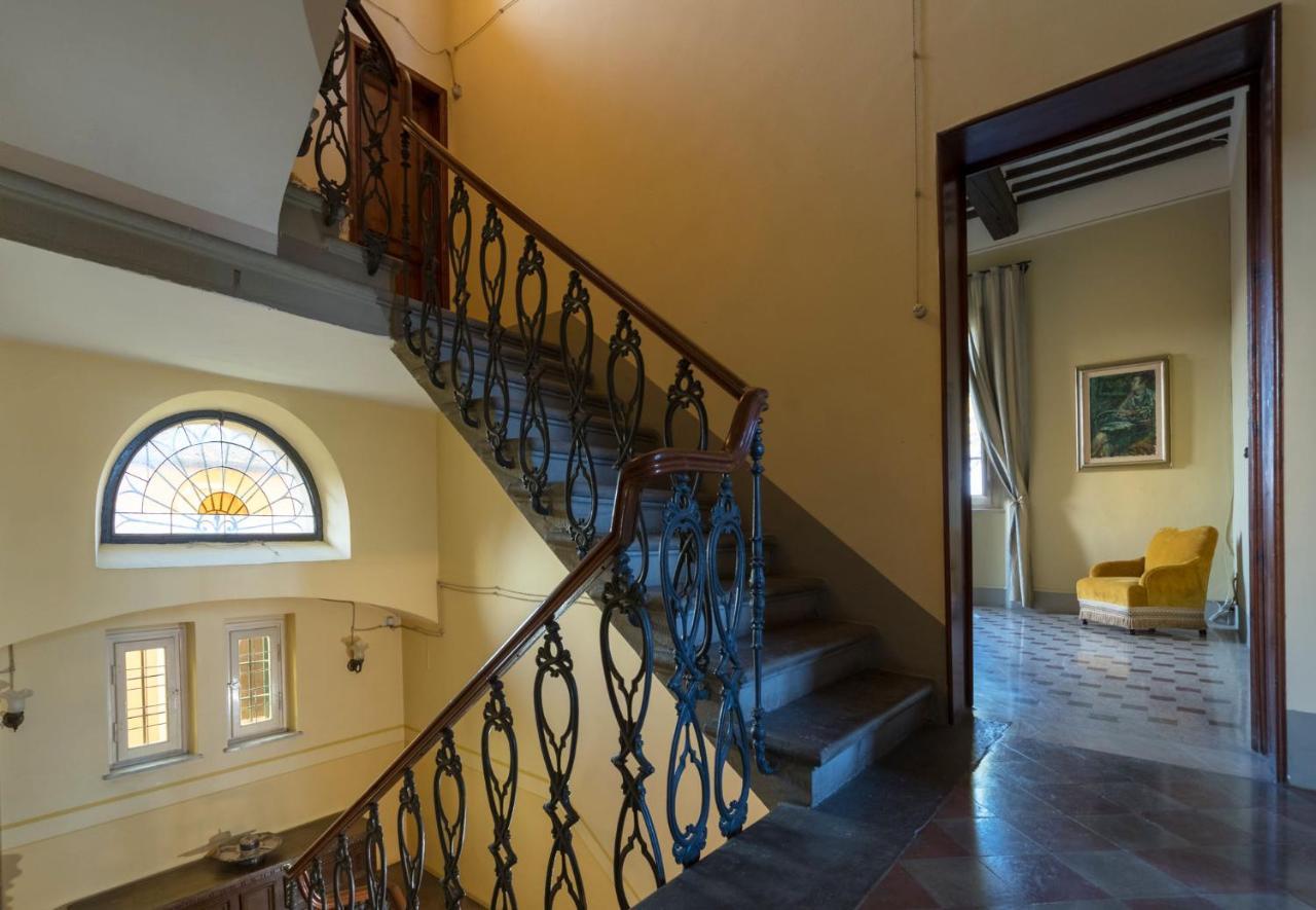 Villa Ines Charme Near Lucca Altopascio Bagian luar foto