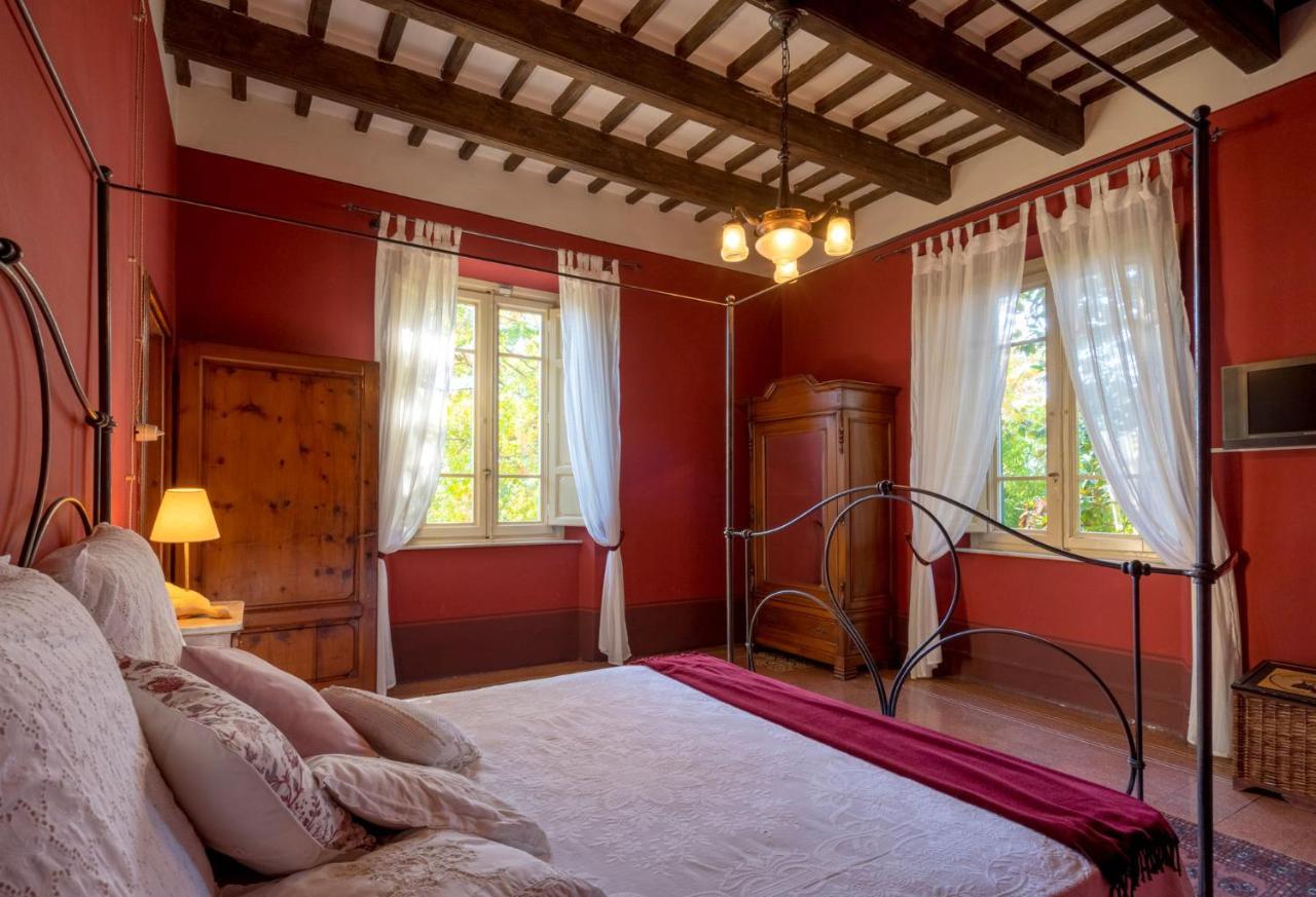Villa Ines Charme Near Lucca Altopascio Bagian luar foto