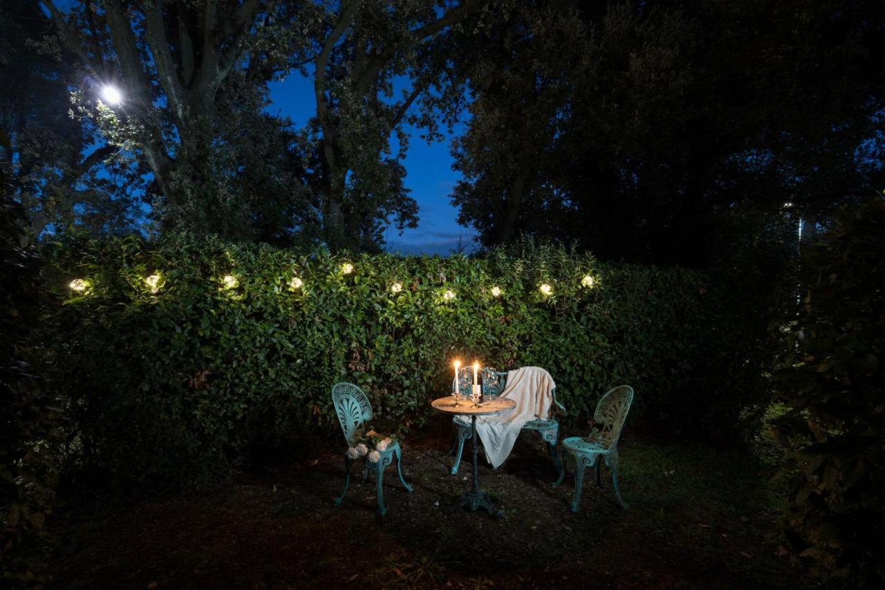 Villa Ines Charme Near Lucca Altopascio Bagian luar foto